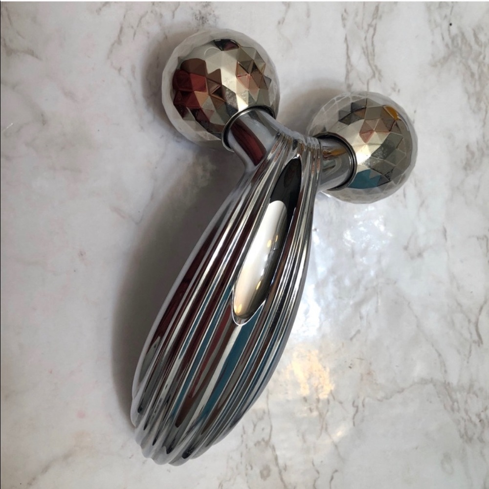 Refa carat ray face and body roller